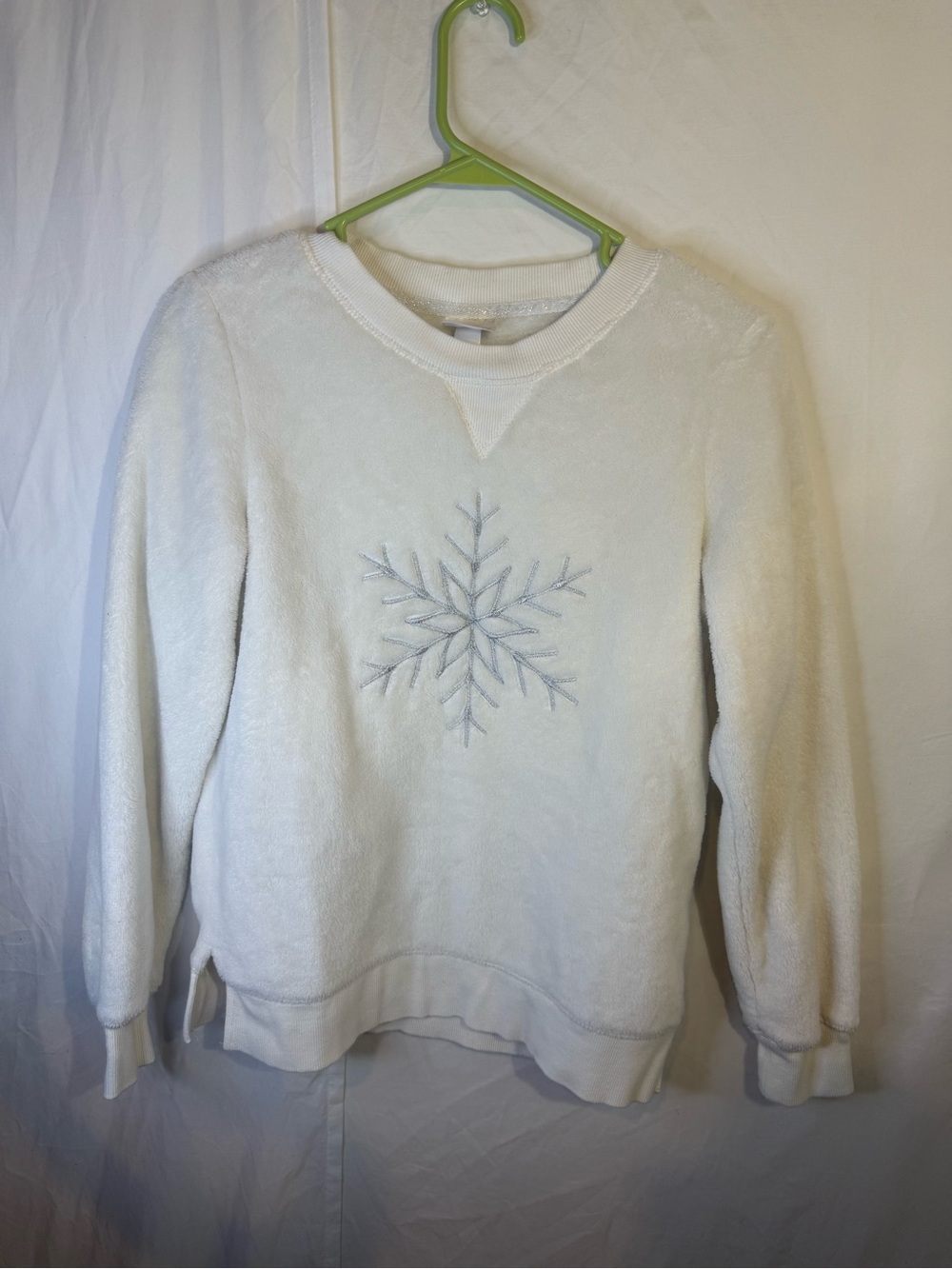 Wondershop White Crewneck Sweater with Silver Snowflake